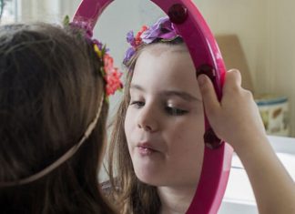 Cansado da mesma coisa sempre? Olhe-se no espelho!